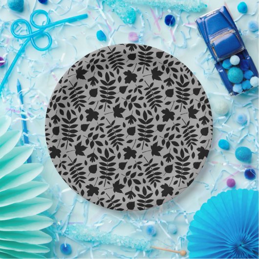 Gevallen bladeren Patroon zwart op grijs Papieren Bordje (Feest)