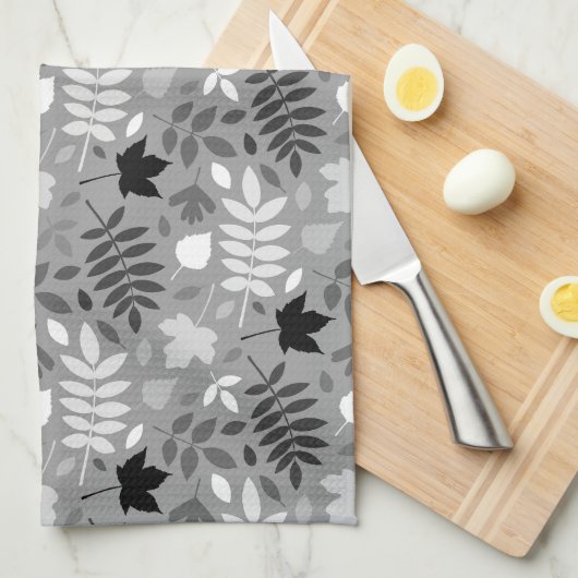 Gevallen bladeren RPT Patroon Monochrome op Grijs Theedoek (Quarter Fold)