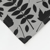 Gevallen bladeren RPT Patroon Zwart op Grijs Fleece Deken (Hoek)