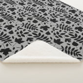 Gevallen bladeren RPT Patroon Zwart op Grijs Sherpa Deken (3/4)