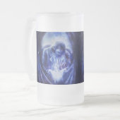 Gevallen engel in blauw matglas bierpul (Voorkant links)