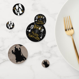 Gevarieerde tafeldecoratie voor een Halloweenfeest Confetti