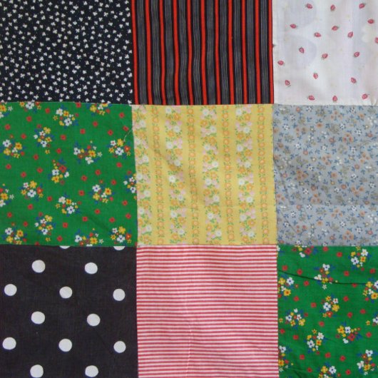 gevarieerde vierkantjes van  kleurrijk lappendeken kleine kerstsok