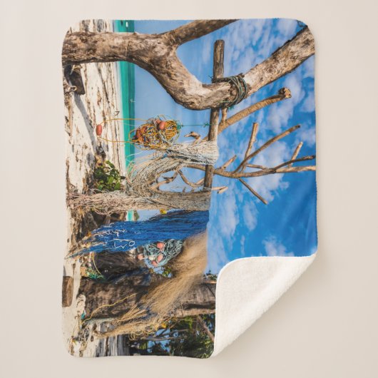 Gevist netten die op het strand drogen sherpa deken (Voorkant)