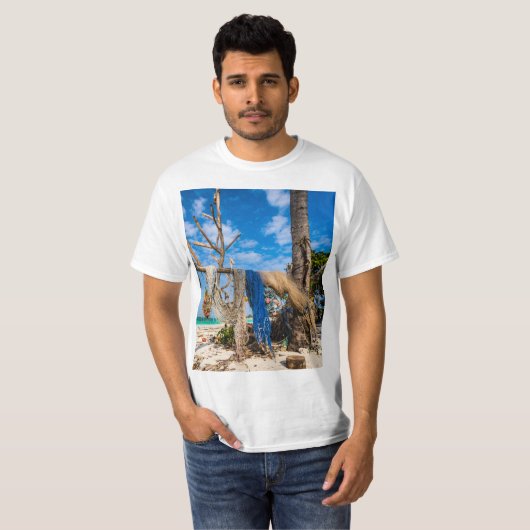 Gevist netten die op het strand drogen t-shirt (Voorkant volledig)