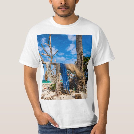 Gevist netten die op het strand drogen t-shirt (Voorkant)