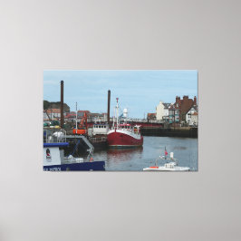 Geviste Boat Atlas in Whitby Harbor, Engeland Canvas Afdruk