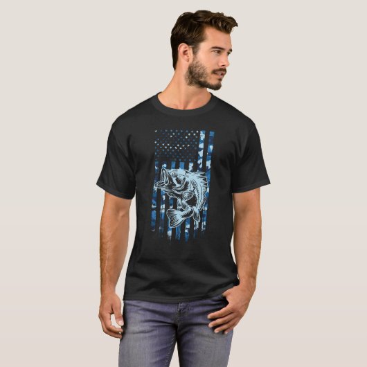 Geviste Camouflage Amerikaanse vlag Vlag Bass Fish T-shirt (Voorkant volledig)