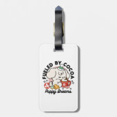 Gevoed door cacao en puppydromen - Schattigee wint Bagagelabel (Achterkant verticaal)