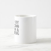 gevoed door Cappuccino Sarcasm en ketching Koffiemok (Center)