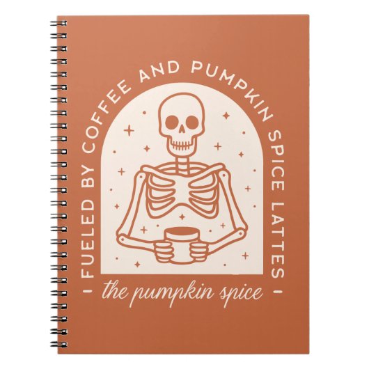 Gevoed door koffie en pompoen Spice Lattes Notitieboek (Voorkant)