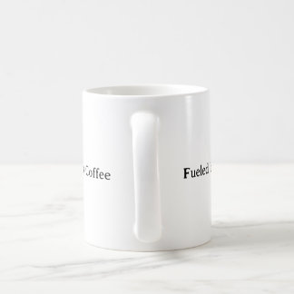 Gevoed door koffie | Grappige minimalist Koffiemok
