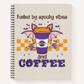 Gevoed door Spooky Vibes en Koffie Notitieboek (Voorkant)