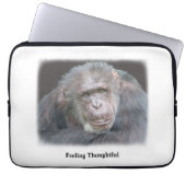 Gevoel Doordachte Chimpansee Laptop Hoesje Laptop Sleeve (Voorkant)