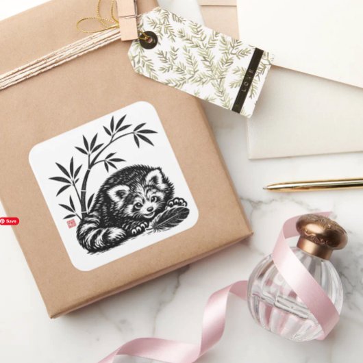 GEVONDEN • StillWood • Rode Panda Vierkante Sticker