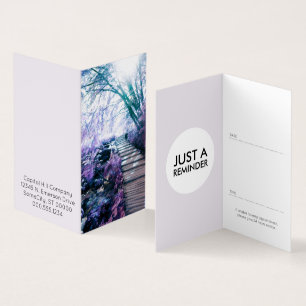 gevouwen aanwijzingskaart met aanwijsbaar pad visitekaartje