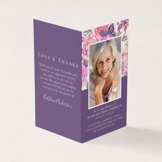 Gevouwen Paarse Bloemen Memorial Prayer Kaart Visitekaartje (Buitenkant)