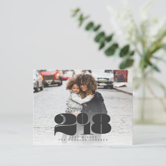 GEWAAGD NIEUWJAAR FEESTDAGENKAART (Staand voorkant)