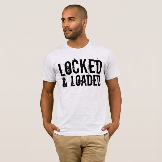 GEWAPEND EN GEKLAAR pistool T-shirts (Voorkant volledig)