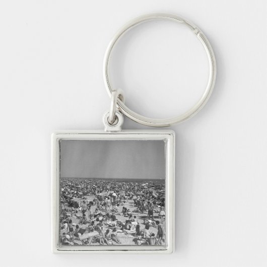 Gewassen van mensen op strand B&W verhoogd uitzich Sleutelhanger (Voorkant)