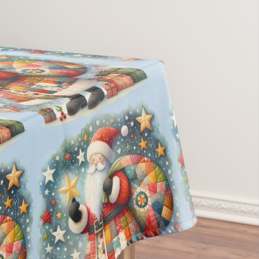 Gewatteerde patchwork kerstman met kerststerren tafelkleed (Voorbeeld)