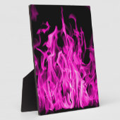 Gewelddadige vlam en violette vuurcadeaus uit St. Fotoplaat (Zijkant)