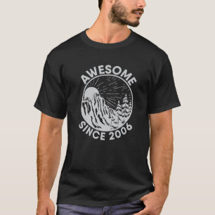 Geweldig sinds 2006 Berg Kamperen Vintage Geboren T-shirt