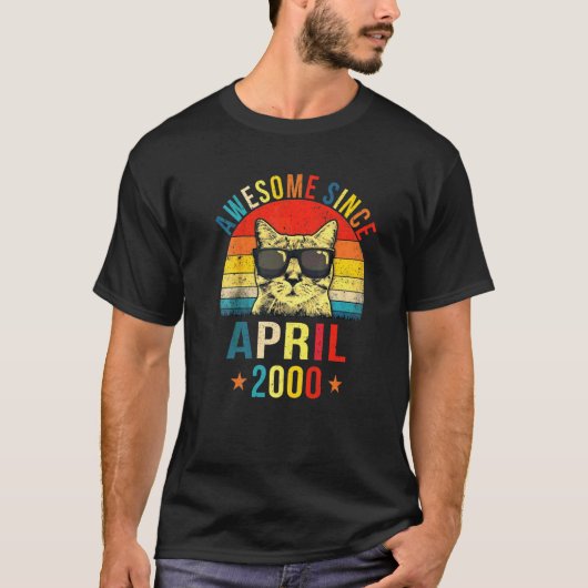 Geweldig sinds 22 april 2000 verjaardag  Kat T-shirt (Voorkant)