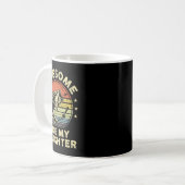 Geweldige als mijn dochter Shirt B Fish Dad Funny Koffiemok (Voorkant links)