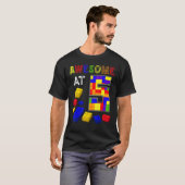 Geweldige bij 5 jaar oude blokbrick Bouwer Kind 5t T-shirt (Voorkant volledig)