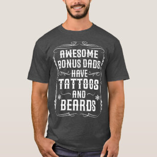 Geweldige bonusadvertenties hebben tattoos en baar t-shirt