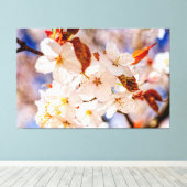 Geweldige bos kersenbloesems in de lente canvas afdruk (Insitu (Houten vloer))