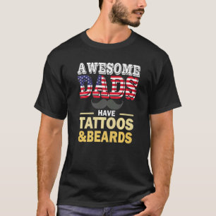 Geweldige Dads hebben Tattoos en oorten 1 T-shirt