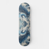 Geweldige draak omringd door wolken persoonlijk skateboard (Voorkant)