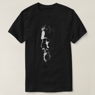 Geweldige en mysterieus man met baard T-shirt