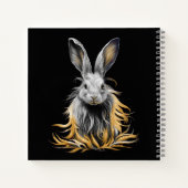 Geweldige grijs konijn in brand notitieboek (Achterkant)