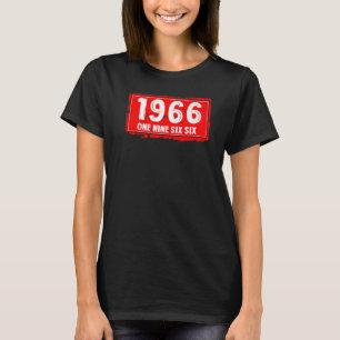 Geweldige jaar 1966 ter gelegenheid van de geboort t-shirt