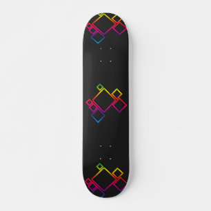 Geweldige kleurrijke vierkanten op zwart nr. 1 persoonlijk skateboard