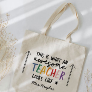 Geweldige leraar modern typografie regenbooggesche tote bag