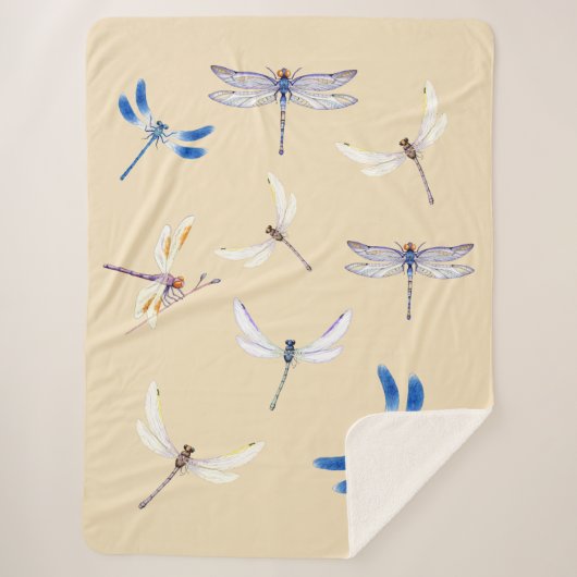 Geweldige libellen in vlucht op Light Tan Sherpa Deken (Voorkant)