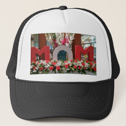 Geweldige mama in kleurrijke vetbloemen met bedank trucker pet (Voorkant)