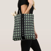 Geweldige modern groen en zwart patroon tote bag (Dichtbij)