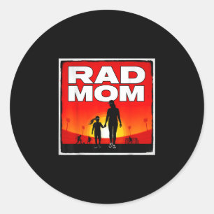 Geweldige moeder en dochter voetbalmoeder zonsonde ronde sticker