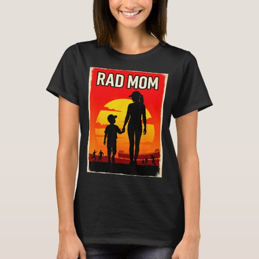 Geweldige moeder moeder en zoon voetbalmoeder zons t-shirt (Voorkant)
