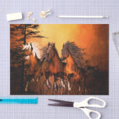 Geweldige paarden die door een bos lopen tissuepapier (Craft)