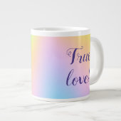 Geweldige pasteelregenboogbruiloft grote koffiekop (Voorkant rechts)