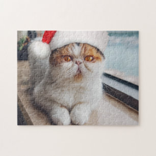 Geweldige perzische kat met het pet van Santa Clau Legpuzzel