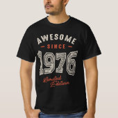 Geweldige sinds 1976 - 46e verjaardag Retro Classi T-shirt (Voorkant)