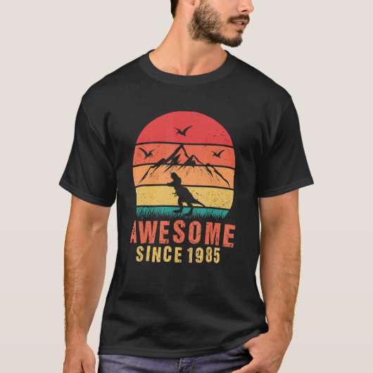 Geweldige sinds 1985, 37e verjaardag Dinosaur 37 T-shirt (Voorkant)