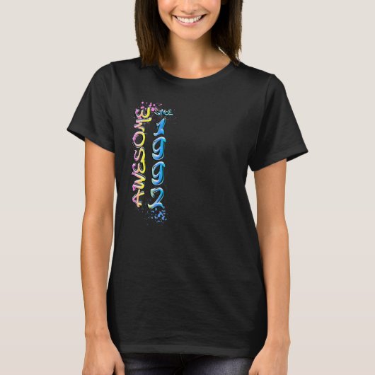 Geweldige sinds 1992 graffiti motief t-shirt (Voorkant)